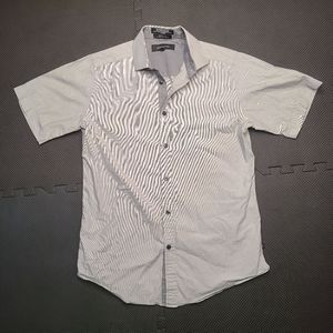 Jones New York short sleeve Button Down Shirt
